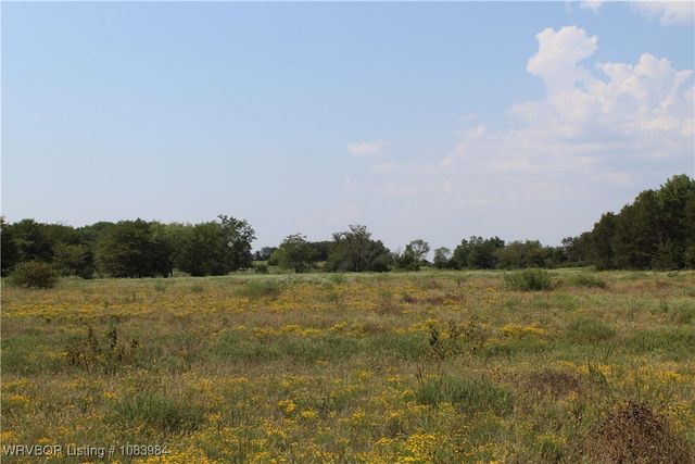 8979 Grand Prairie Road, Charleston, AR 72933