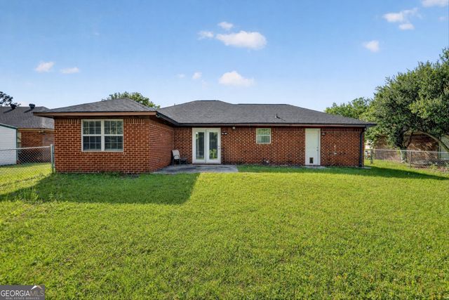 815 Sagewood Drive, Hinesville, GA 31313