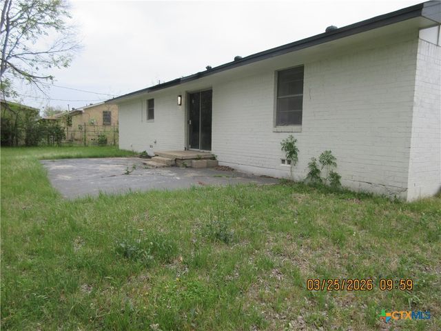 1401 Pine Drive, Killeen, TX 76543