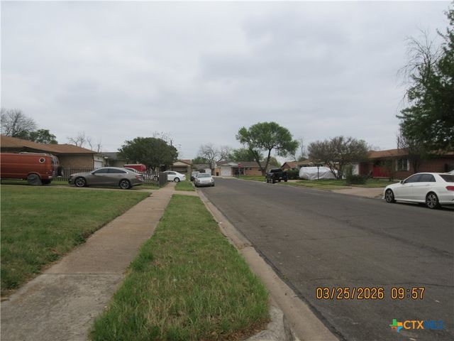 1401 Pine Drive, Killeen, TX 76543