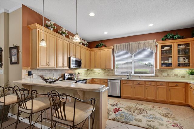 5225 CHANTICLEER DRIVE, Leesburg, FL 34748