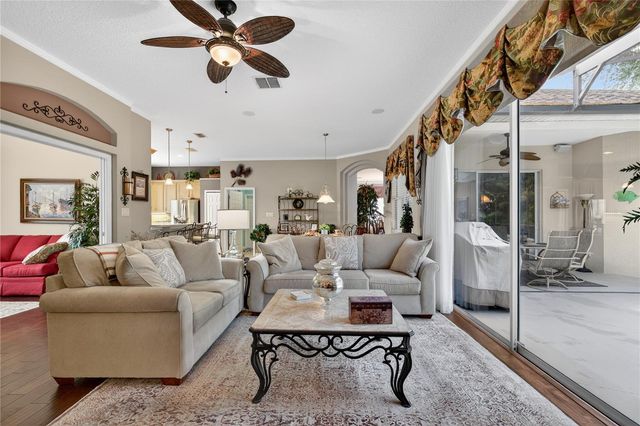 5225 CHANTICLEER DRIVE, Leesburg, FL 34748