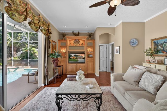 5225 CHANTICLEER DRIVE, Leesburg, FL 34748