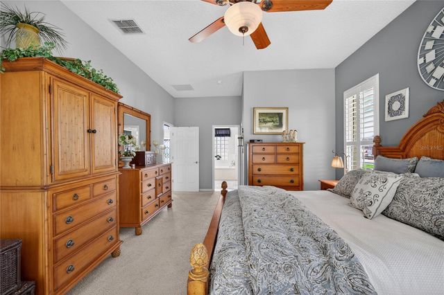 5225 CHANTICLEER DRIVE, Leesburg, FL 34748