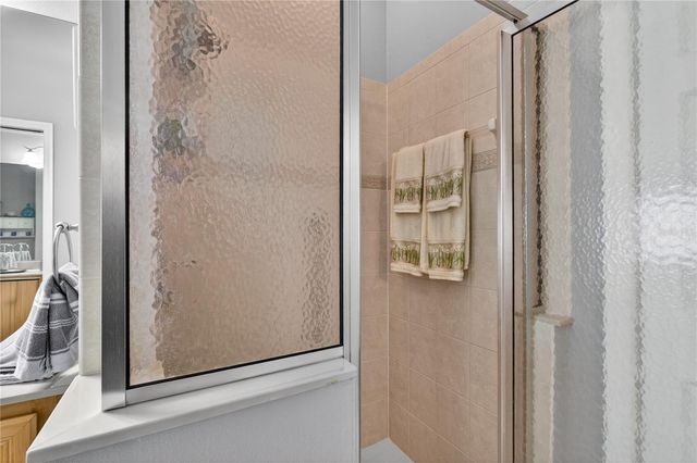 5225 CHANTICLEER DRIVE, Leesburg, FL 34748