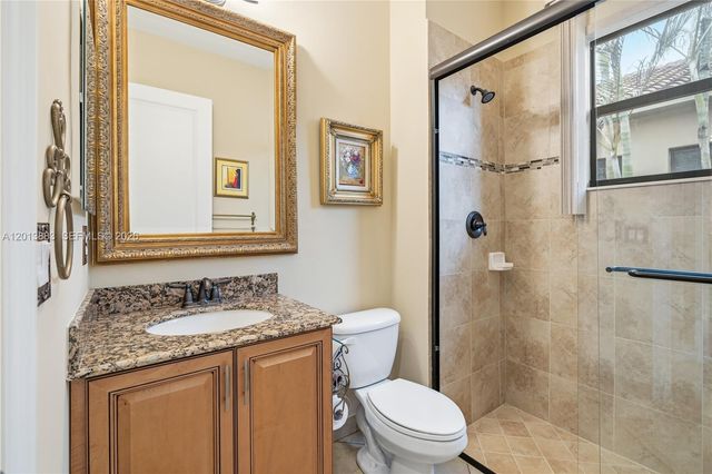 5574 49th Avenue, Vero Beach, FL 32967