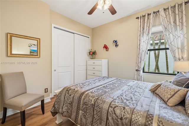 5574 49th Avenue, Vero Beach, FL 32967