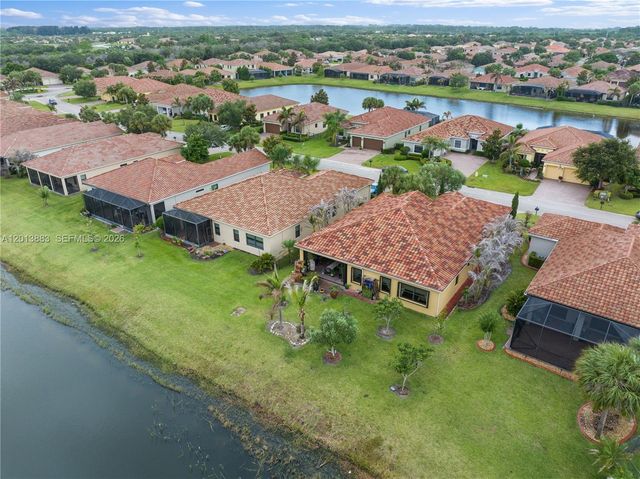 5574 49th Avenue, Vero Beach, FL 32967