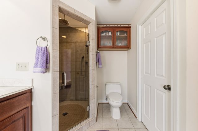 6774 Polk Ln, Columbia, TN 38401