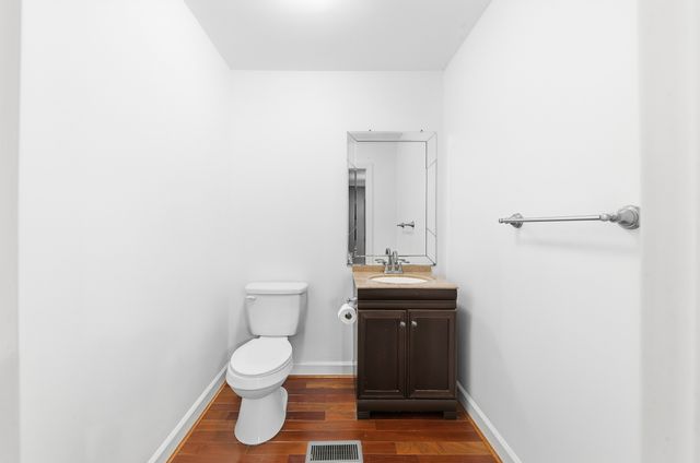 6774 Polk Ln, Columbia, TN 38401