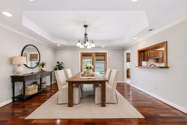 6774 Polk Ln, Columbia, TN 38401