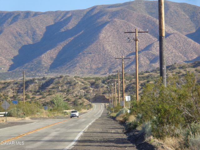 106th Cor Fort Tejon Rd Pav 1, Pearblossom, CA 93553