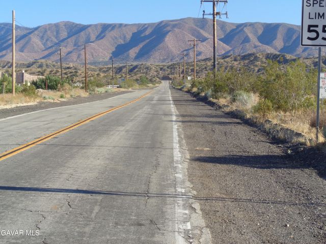 106th Cor Fort Tejon Rd Pav 1, Pearblossom, CA 93553