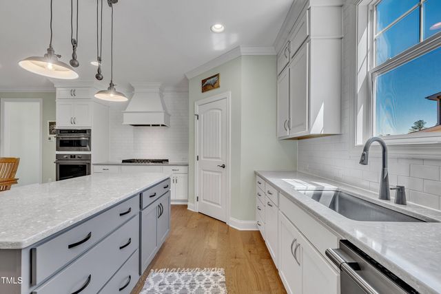 182 Prince Place Drive, Fuquay Varina, NC 27526