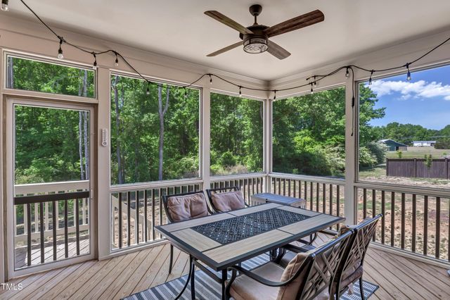 182 Prince Place Drive, Fuquay Varina, NC 27526