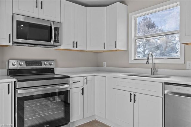 3510 Cedartree Terrace, Winston-salem, NC 27127