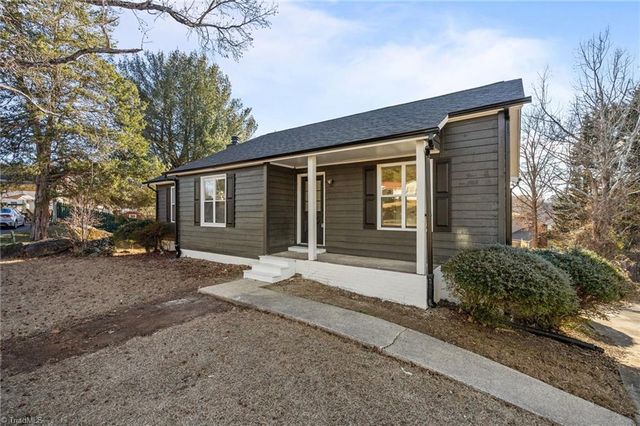 3510 Cedartree Terrace, Winston-salem, NC 27127