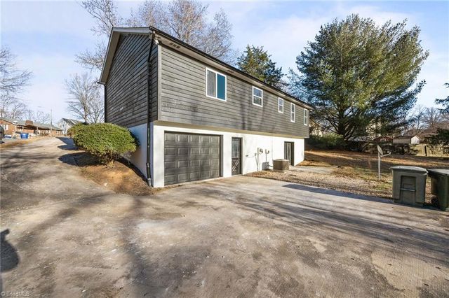 3510 Cedartree Terrace, Winston-salem, NC 27127