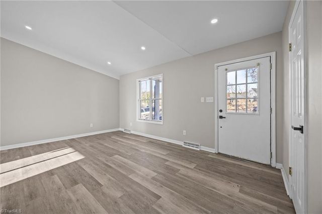 3510 Cedartree Terrace, Winston-salem, NC 27127