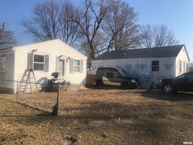 1624 N 28TH Street, Springfield, IL 62702
