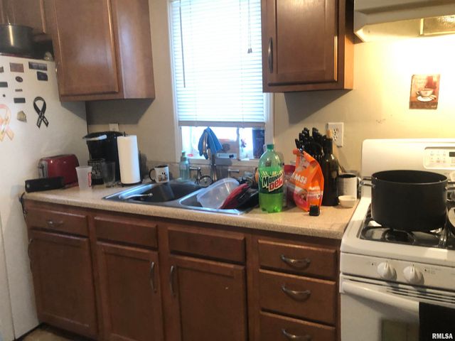 1624 N 28TH Street, Springfield, IL 62702