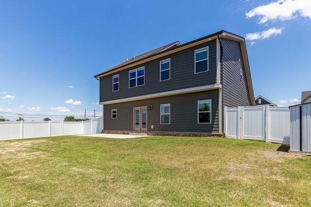 606 Bella Ct, Lebanon, TN 37087