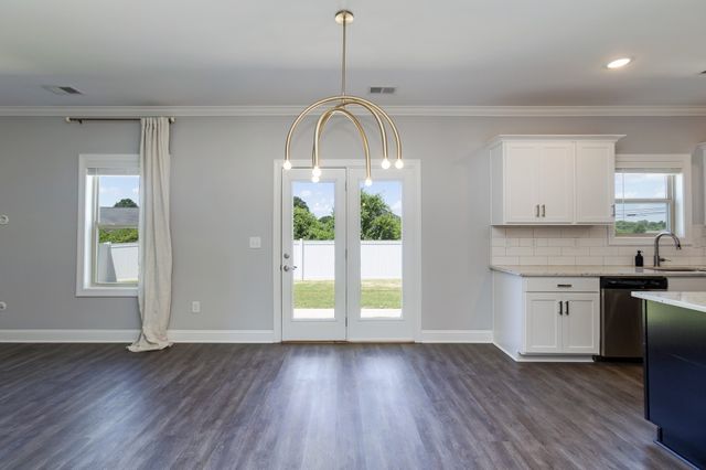 606 Bella Ct, Lebanon, TN 37087