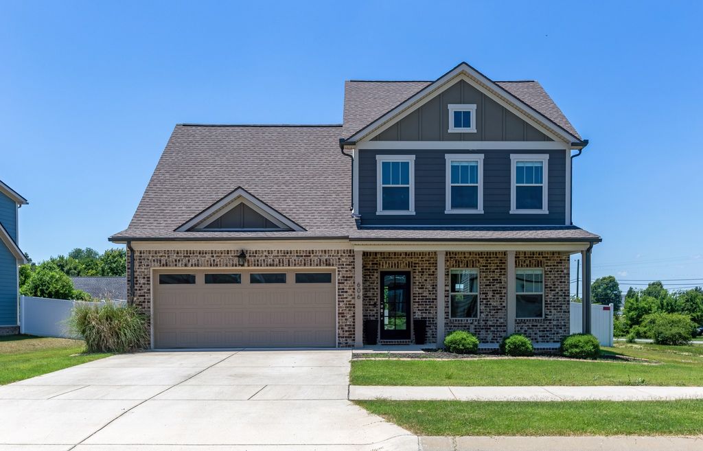 606 Bella Ct, Lebanon, TN 37087