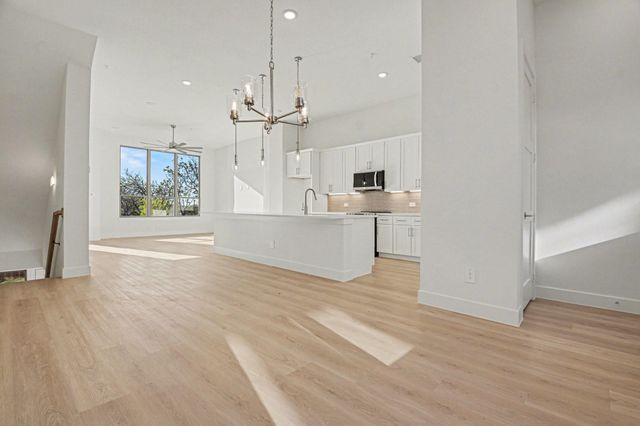 13351 Goodland Street 105, Farmers Branch, TX 75234