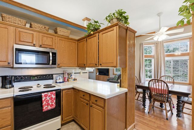 1734 Lakeland Ct, El Dorado, KS 67042