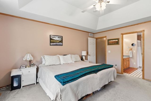 1734 Lakeland Ct, El Dorado, KS 67042