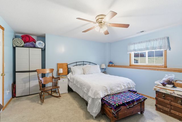 1734 Lakeland Ct, El Dorado, KS 67042