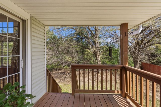 1734 Lakeland Ct, El Dorado, KS 67042