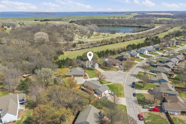 1734 Lakeland Ct, El Dorado, KS 67042