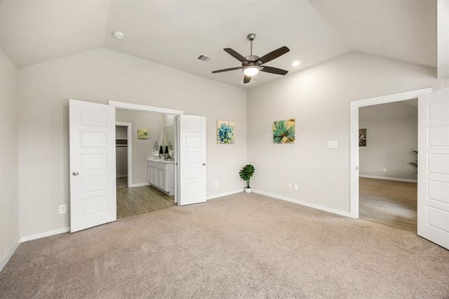 723 Larkspur Shadow Drive, Magnolia, TX 77354
