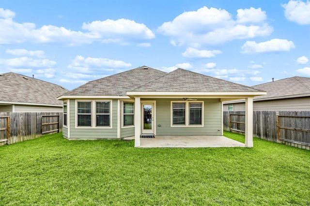 723 Larkspur Shadow Drive, Magnolia, TX 77354