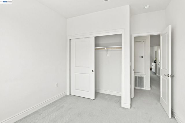3943 Summit Rd, Dublin, CA 94568