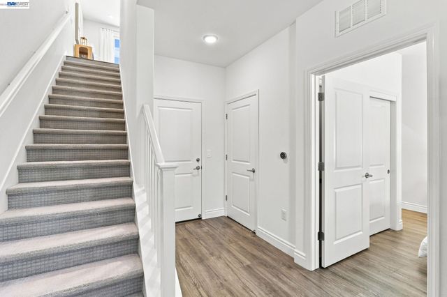 3943 Summit Rd, Dublin, CA 94568