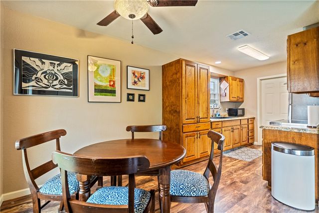 2309 Manitoba Dr, Corpus Christi, TX 78418