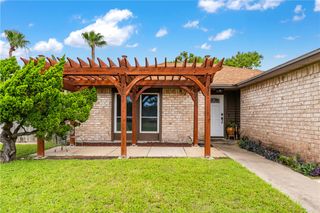 2309 Manitoba Dr, Corpus Christi, TX 78418