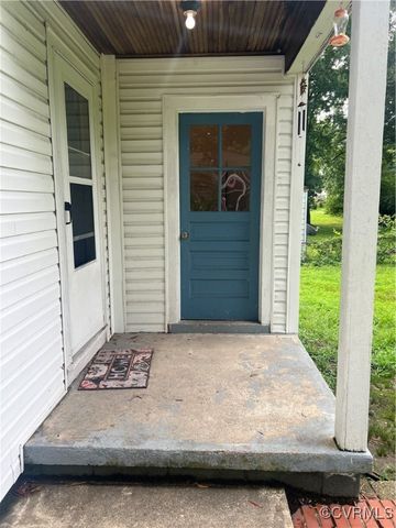 1302 Roanoke Ave, Hopewell, VA 23860