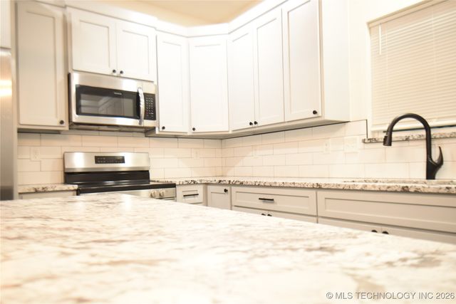 2727 E 27th Street N, Tulsa, OK 74110