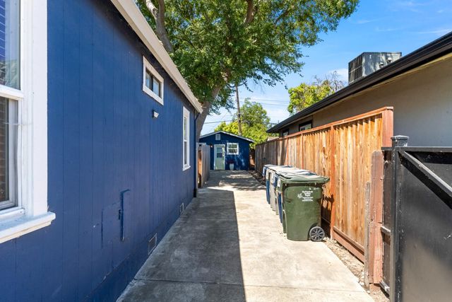 4280-4278 Custis Ave, Sacramento, CA 95822