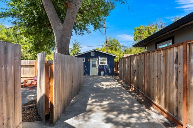 4280-4278 Custis Ave, Sacramento, CA 95822