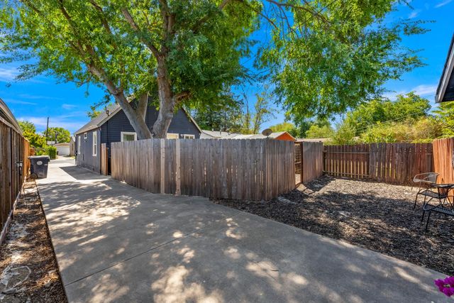 4280-4278 Custis Ave, Sacramento, CA 95822