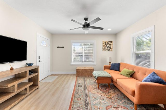 4280-4278 Custis Ave, Sacramento, CA 95822