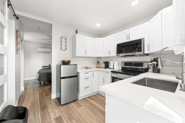 4280-4278 Custis Ave, Sacramento, CA 95822