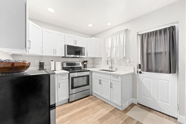4280-4278 Custis Ave, Sacramento, CA 95822