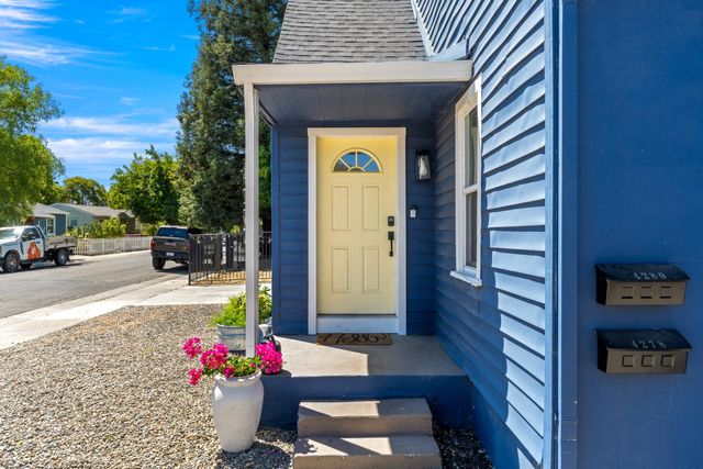 4280-4278 Custis Ave, Sacramento, CA 95822
