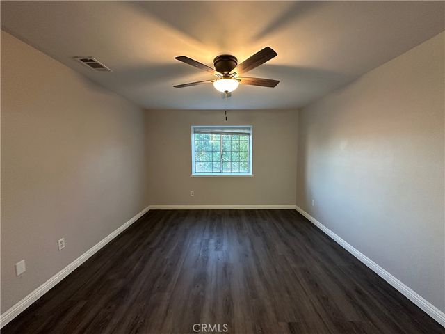 18540 Seaforth Street, Hesperia, CA 92345